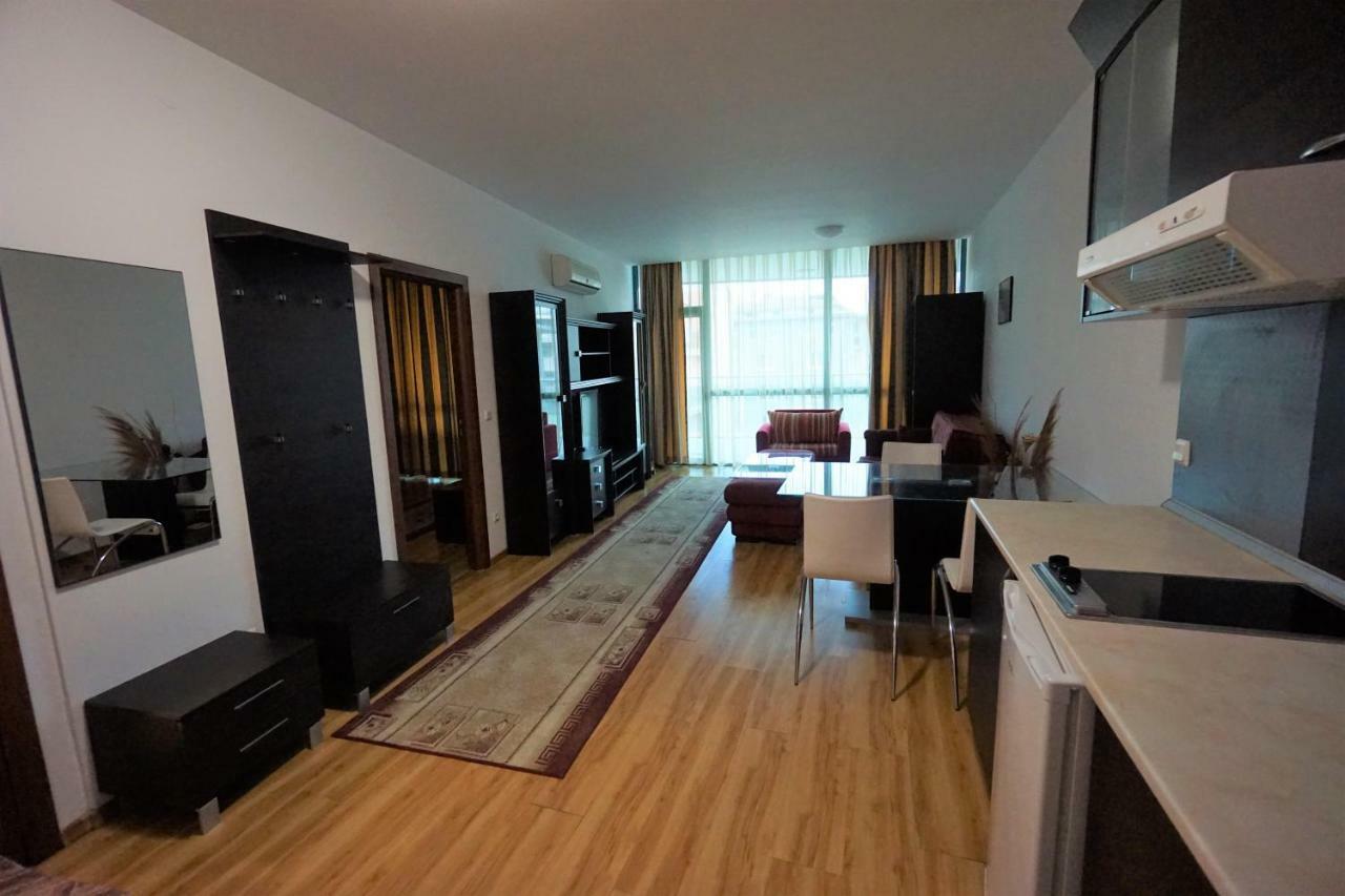 Apartments In Hotel Primorsko Del Sol Bagian luar foto